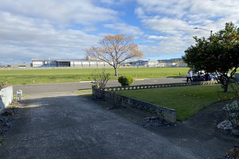 Photo of property in 6 Canterbury Street, Tamatea, Napier, 4112