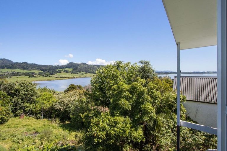 Photo of property in 5 Moana Drive, Tanners Point, Katikati, 3177