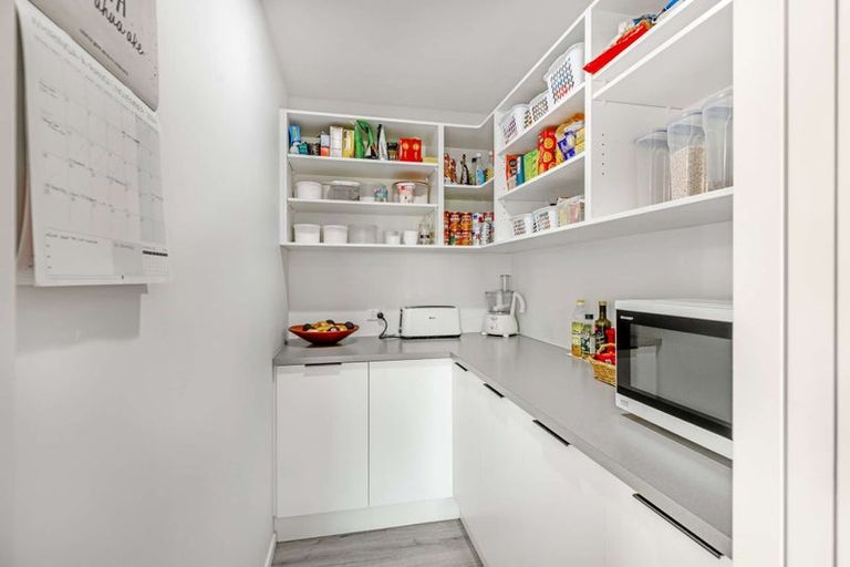 Photo of property in 10 Full Moon Lane, Rolleston, 7614