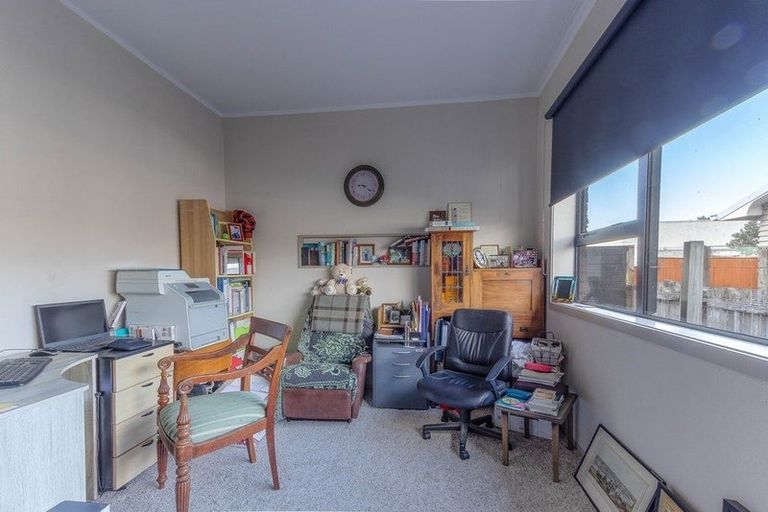 Photo of property in 64 Mosston Road, Castlecliff, Whanganui, 4501