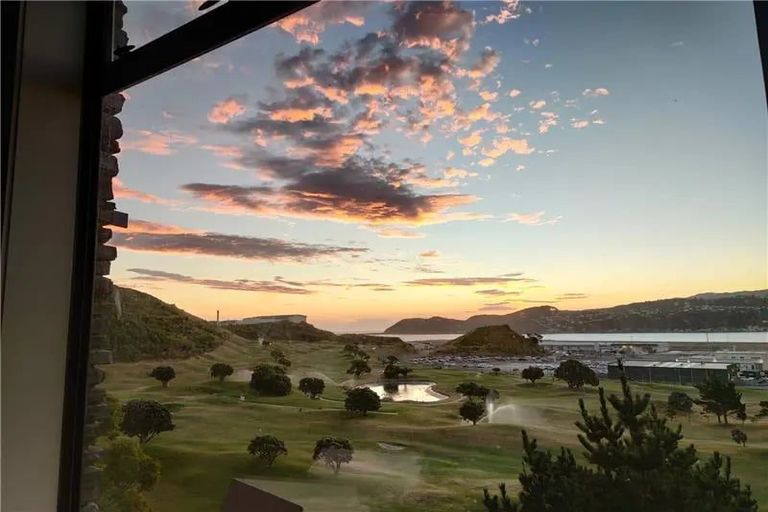 Photo of property in 50b Raukawa Street, Strathmore Park, Wellington, 6022