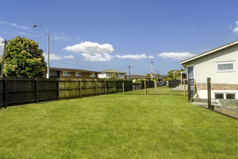 Photo of property in 525 Otumoetai Road, Matua, Tauranga, 3110