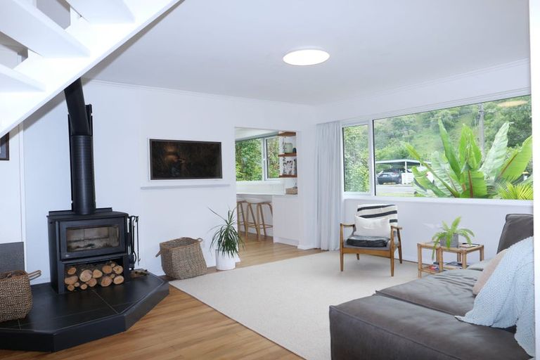 Photo of property in 57 Tilley Road, Paekakariki, 5034