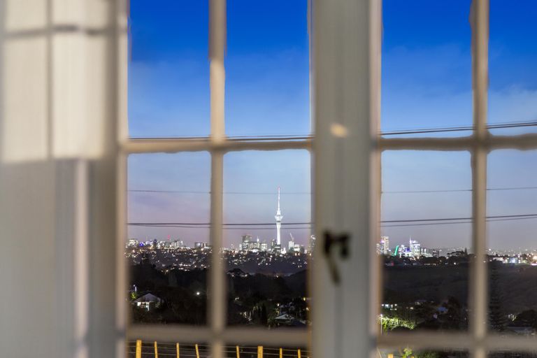 Photo of property in 269 St Johns Road, Saint Johns, Auckland, 1072