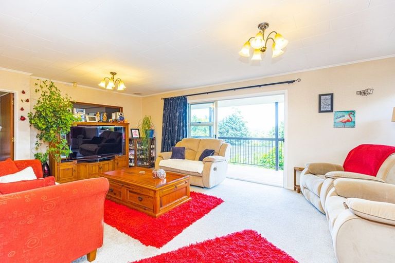 Photo of property in 10 Davidson Crescent, Pahiatua, 4910