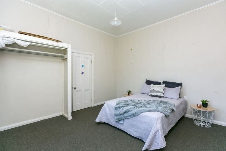 Photo of property in 23 Standish Street, Westown, New Plymouth, 4310