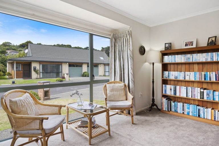 Photo of property in Redwood Village, 10/42 Main Road, Tawa, Wellington, 5028