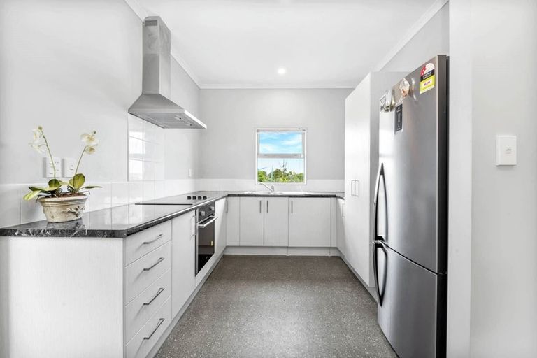 Photo of property in 48 Kaimoana Street, Weymouth, Auckland, 2103