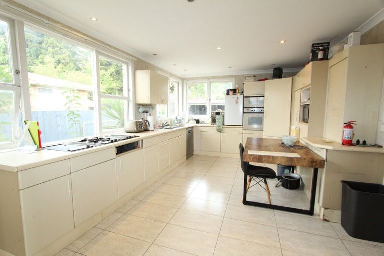 Photo of property in 16 Dunbar Place, Tokoroa, 3420