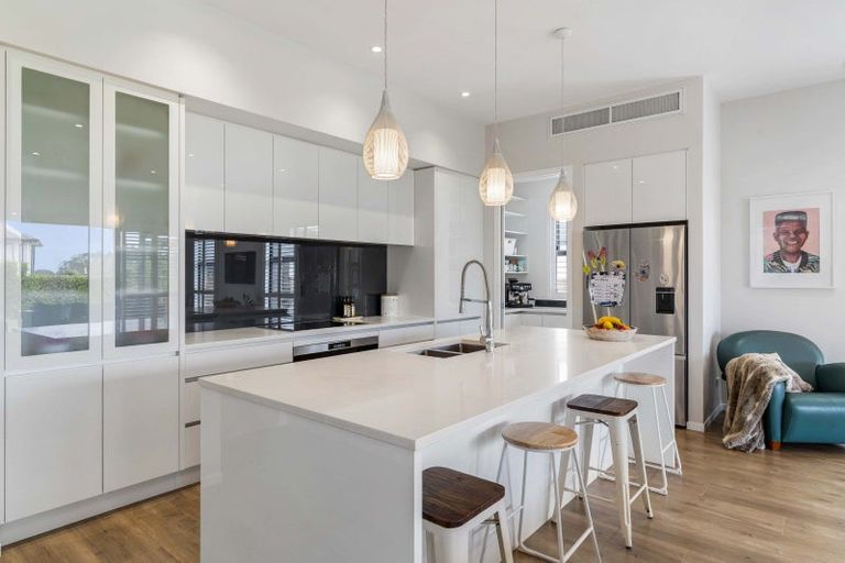 Photo of property in 80 Riverhead Point Drive, Riverhead, 0820