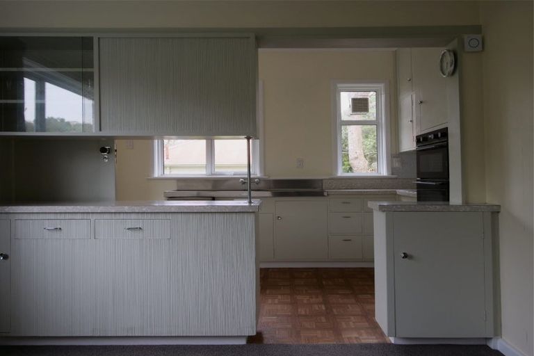 Photo of property in 42 Cashmere Avenue, Khandallah, Wellington, 6035