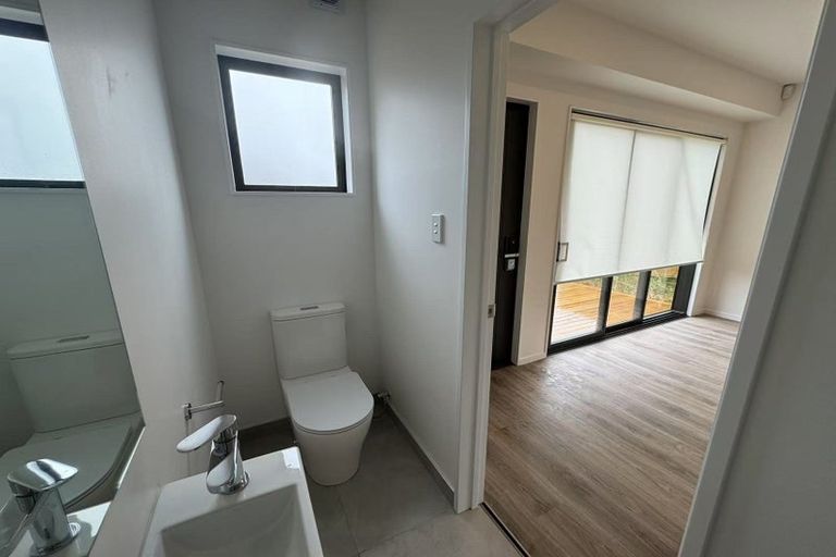 Photo of property in 11a Mawney Road, Henderson, Auckland, 0610