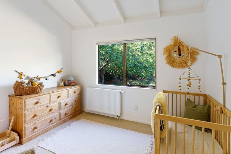 Photo of property in 27 Fincham Road, Raumati Beach, Paraparaumu, 5032