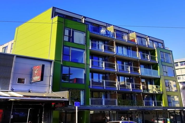 Photo of property in Dual Apartments, 108/142 Vivian Street, Te Aro, Wellington, 6011