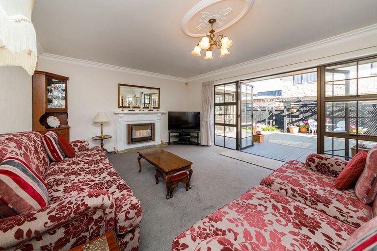 Photo of property in 44 Totara Road, Awapuni, Palmerston North, 4412