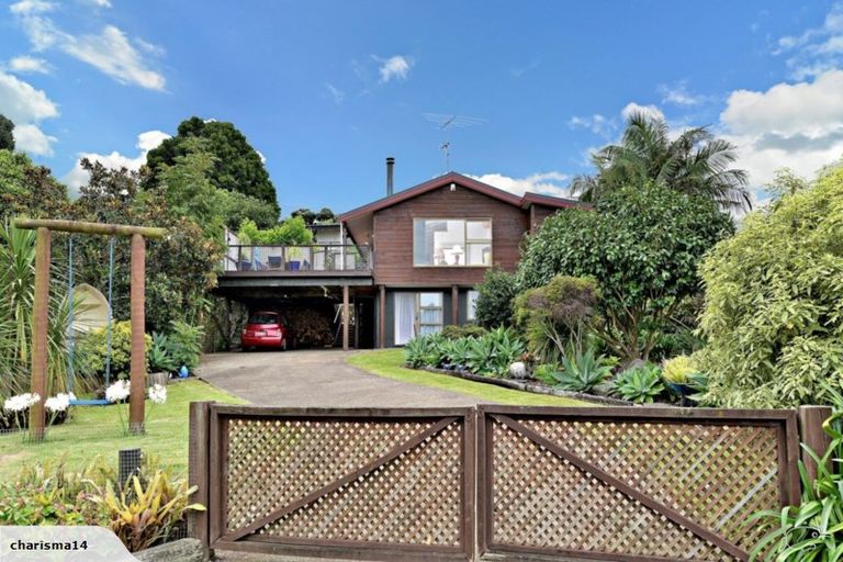 Photo of property in 66 Ronald Avenue, Glenbrook, Waiuku, 2681