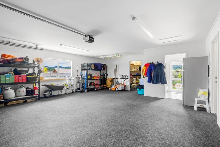 Photo of property in 67 Montgomery Crescent, Kinloch, Taupo, 3377