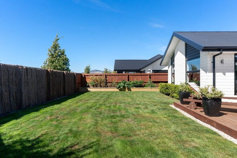 Photo of property in 19 Whincops Road, Halswell, Christchurch, 8025