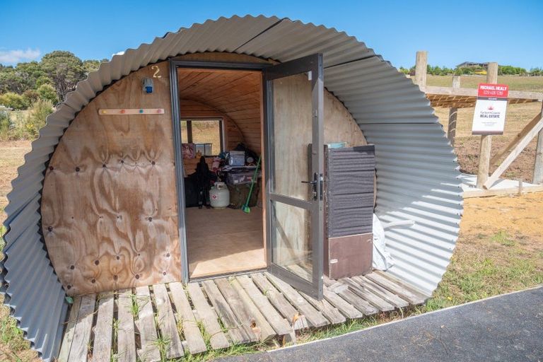 Photo of property in 10 Amelie Place, Coopers Beach, 0420