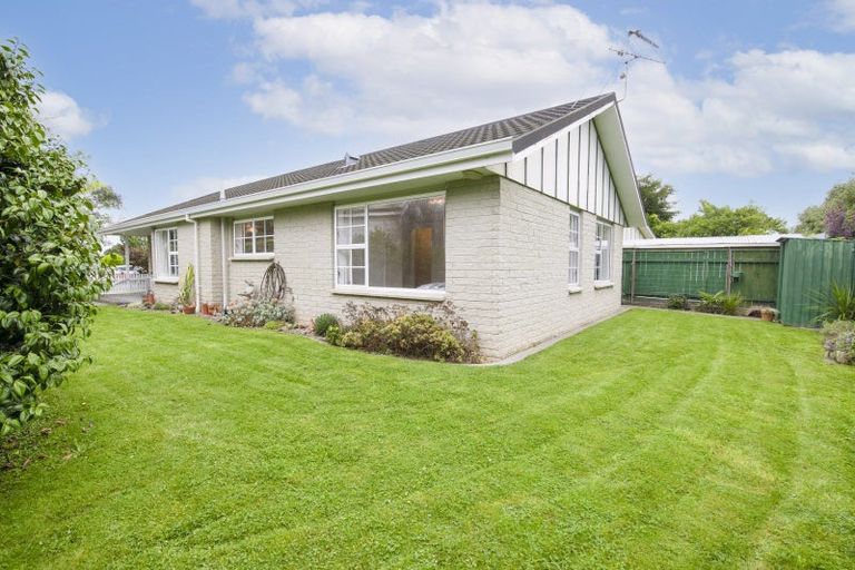 Photo of property in 37 Guppy Road, Greenmeadows, Napier, 4112