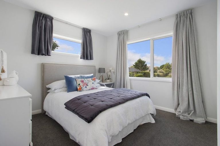 Photo of property in 35 Waione Avenue, Athenree, Waihi Beach, 3177