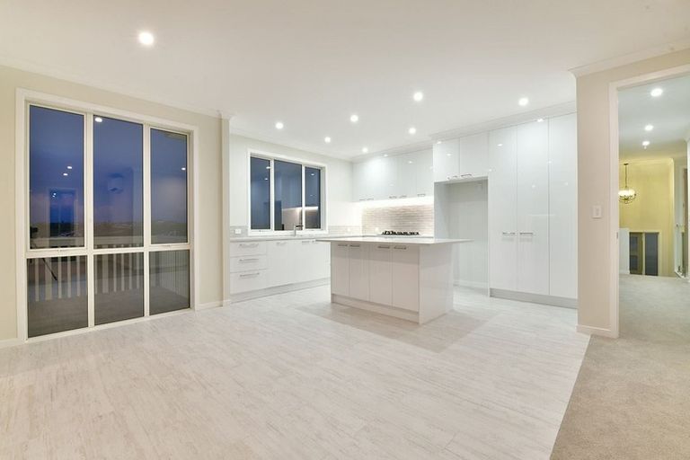 Photo of property in 23 Admiralty Rise, Gulf Harbour, Whangaparaoa, 0930