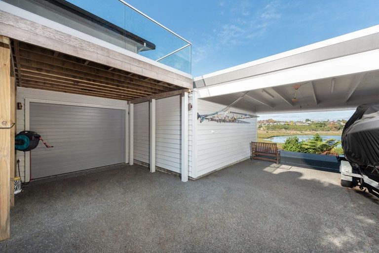 Photo of property in 11 Elmes Place, Matua, Tauranga, 3110