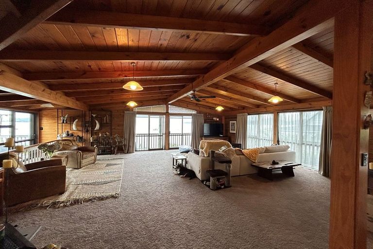 Photo of property in 2019 Whangarei Heads Road, Whangarei Heads, Whangarei, 0174