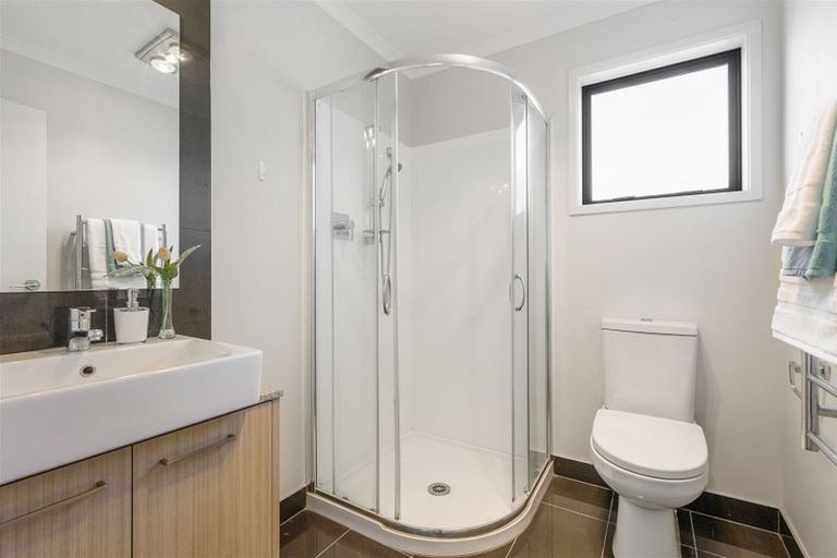 Photo of property in 6 Hirimate Place, Flat Bush, Auckland, 2019