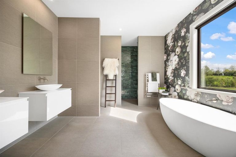 Photo of property in 90 Grace Hill Drive, Dairy Flat, Albany, 0792