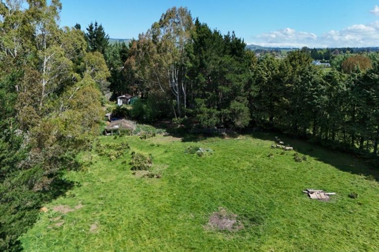 Photo of property in 1 Charlotte Street, Takapau, 4203