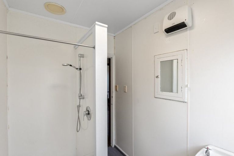 Photo of property in 13 Holcombe Place, Somerfield, Christchurch, 8024