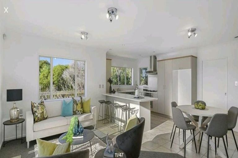Photo of property in 9 Kittiwake Drive, Schnapper Rock, Auckland, 0632