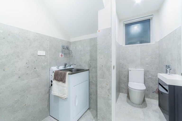 Photo of property in 43 Lockheed Street, Hobsonville, Auckland, 0618