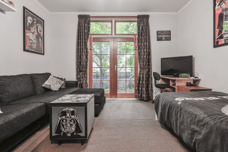 Photo of property in 104 Duchess Crescent, Mayfair, Hastings, 4122