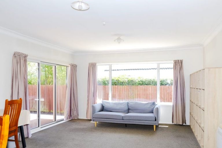 Photo of property in 242 Ilam Road, Ilam, Christchurch, 8041