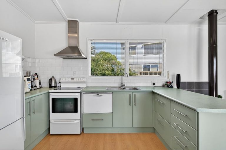 Photo of property in 5 Heather Street, Mangawhai Heads, Mangawhai, 0505