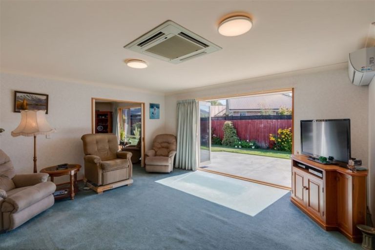 Photo of property in 50 Mounter Avenue, Northwood, Christchurch, 8051
