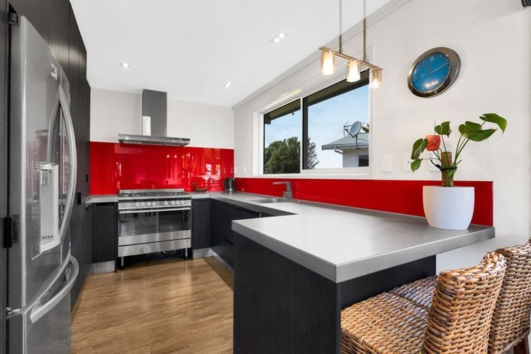 Photo of property in 51 Murray Street, Bell Block, New Plymouth, 4312