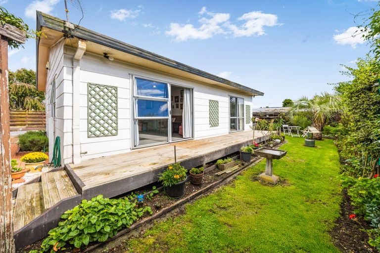 Photo of property in 52a Cosgrave Road, Papakura, 2110