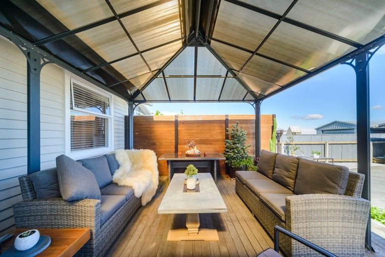 Photo of property in 26 Peters Avenue, Cloverlea, Palmerston North, 4412