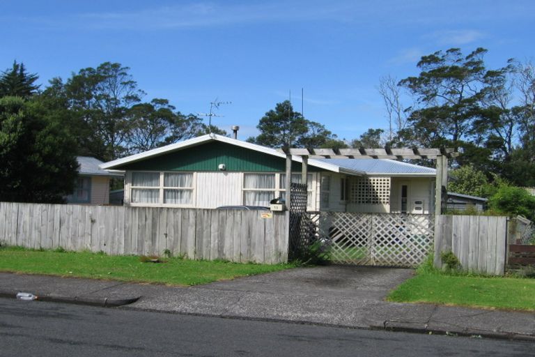 Photo of property in 13 Riverpark Crescent, Henderson, Auckland, 0610