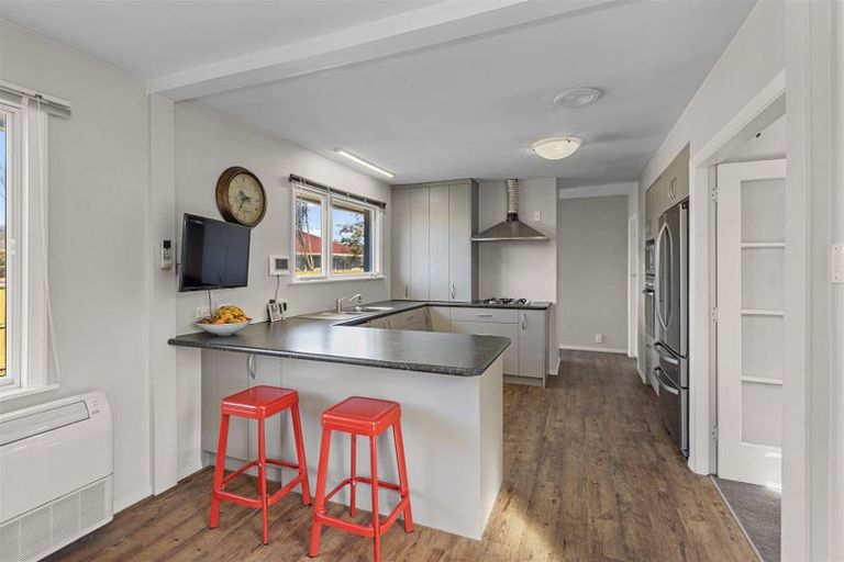 Photo of property in 42 Bevington Street, Avonhead, Christchurch, 8042