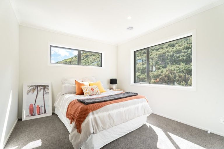 Photo of property in 29 Farnworth Terrace, Churton Park, Wellington, 6037