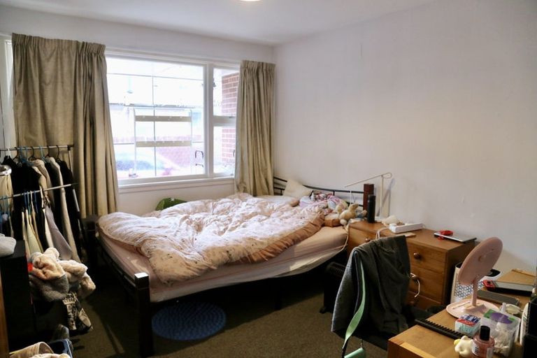 Photo of property in 32 Maidstone Road, Ilam, Christchurch, 8041