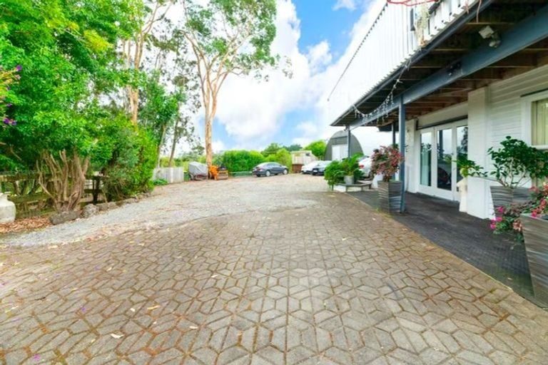 Photo of property in 449 Pine Valley Road, Dairy Flat, Silverdale, 0992