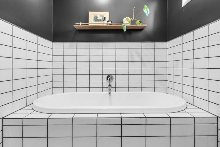 Photo of property in 14 Riverwood Boulevard, Redwood, Christchurch, 8051