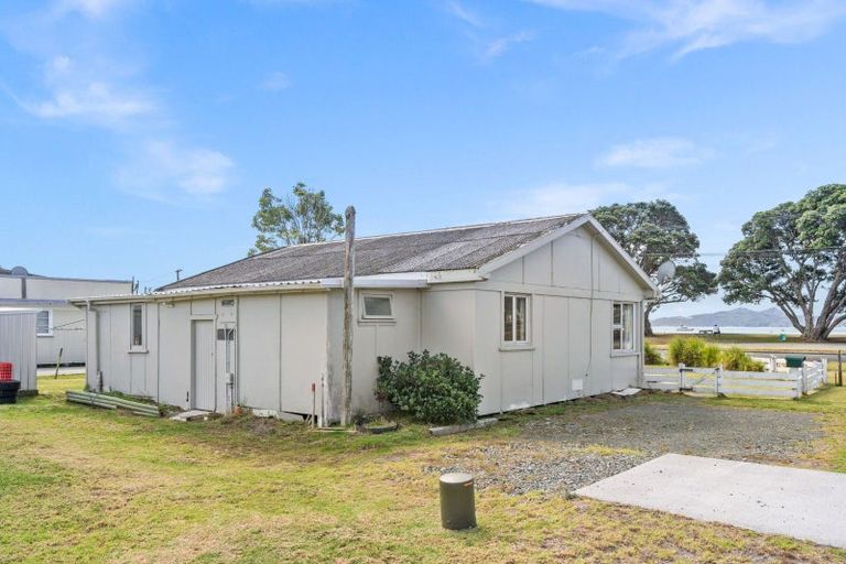 Photo of property in 2a Finch Street, One Tree Point, 0118