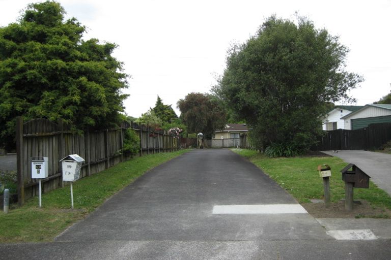 Photo of property in 1/19 Kindergarten Drive, Conifer Grove, Takanini, 2112