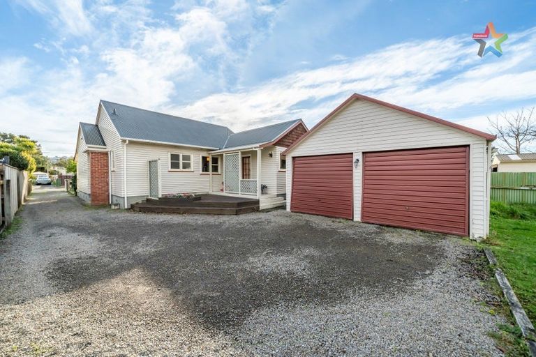 Photo of property in 12 Purser Grove, Fairfield, Lower Hutt, 5011
